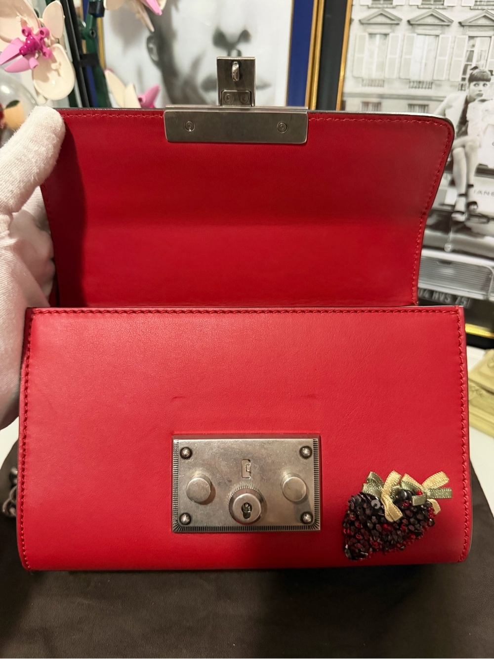 Authentic Gucci Red Leather /Crossbody with dust bag and COA ❤️❤️ - Picture 13 of 17